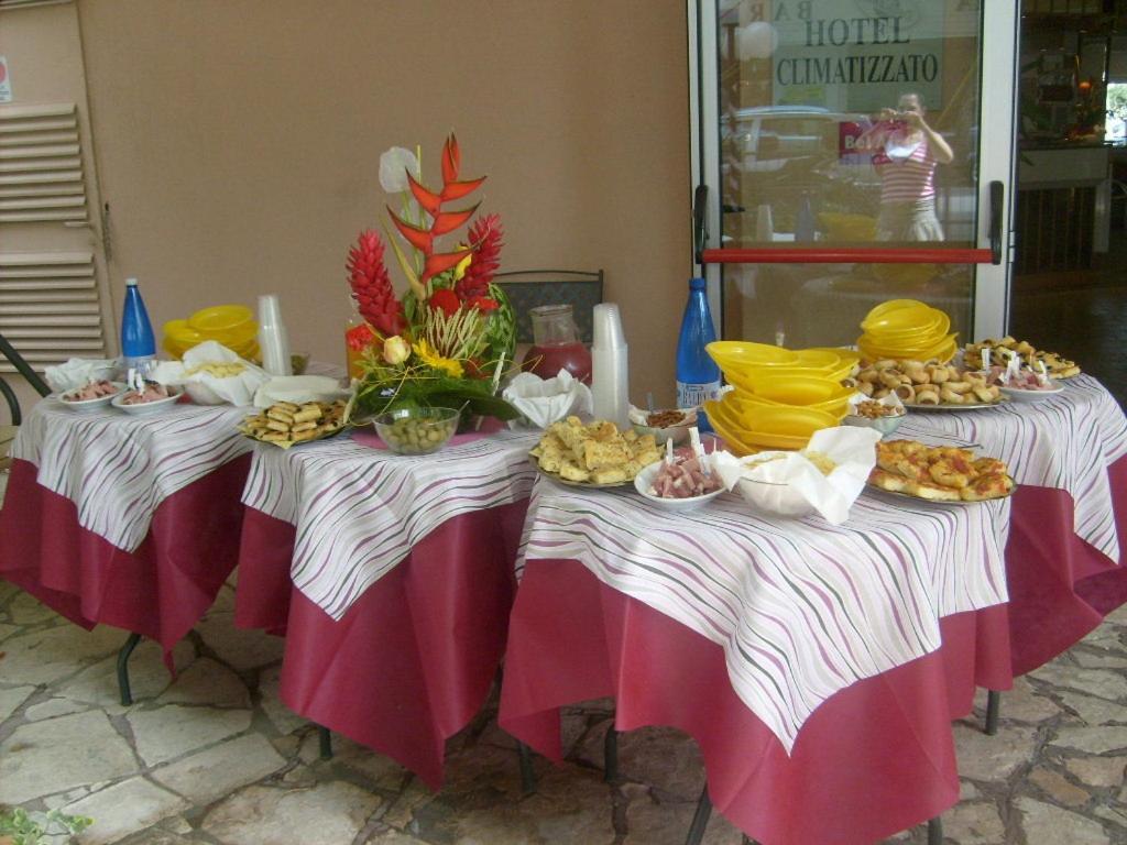 Hotel Bel Air Rivazzurra Di Rimini Екстериор снимка